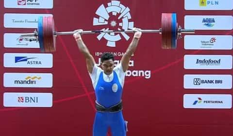 Asian Games 2018: वेटलिफ्टिंग में भारत को मिली निराशा, मेडल से चूके अजय सिंह Asian Games 2018: वेटलिफ्टिंग में भारत को मिली निराशा, मेडल से चूके अजय सिंह