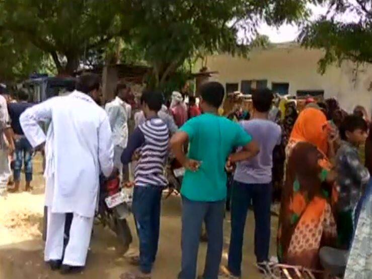 younger brother murdered by elder brother in allahabad इलाहाबाद में सनसनीखेज वारदात: जींस पहनने से रोका तो कर दिया छोटे भाई का क़त्ल