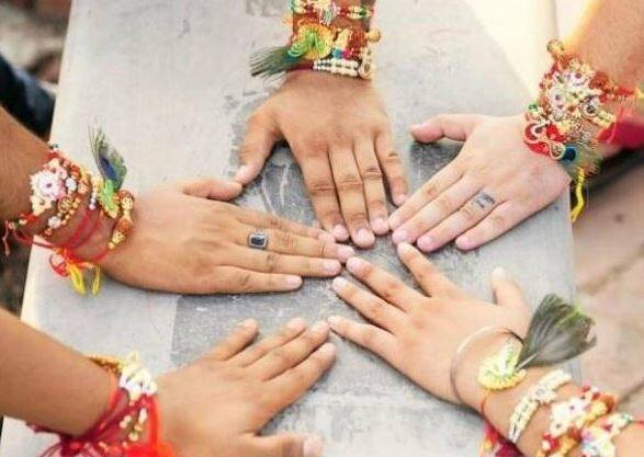 मकर राशि वाले लोगों का सेहत और धन दोनों ही कमजोर रहेगा. किसी को उधार देने से बचें और गरीबों में चावल का दान ज़रुर करें. तस्वीर: गूगल फ्री इमेज