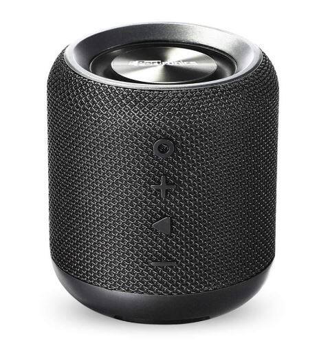 आप अपने भाई या बहन को ब्लूटुथ स्पीकर भी गिफ्ट कर सकते हैं. Portronics SoundDrum Bluetooth Speaker सही कीमत पर एक बेहतरीन विकल्प है. इसमें एक अच्छा एम्प्लीफायर वाला 10W स्पीकर है जो बेहतरीन म्यूजिक एक्सपीरिएंस देता है. इसकी कीमत 1977 रुपये है.