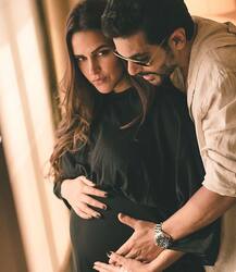 शादी के तीन महीने बाद प्रेग्नेंट हैं नेहा धूपिया, बेबी बंप के साथ शेयर की खास तस्वीरें