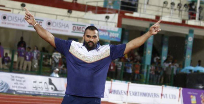 Asian Games 2018, Day 7: तजिन्दर ने एशियाई रिकार्ड के साथ जीता गोल्ड मेडल, भारत के नाम अब कुल 7 गोल्ड asian games 2018: Tajinderpal wins Gold Medal for India in Shot Put Asian Games 2018, Day 7: तजिन्दर ने एशियाई रिकार्ड के साथ जीता गोल्ड मेडल, भारत के नाम अब कुल 7 गोल्ड