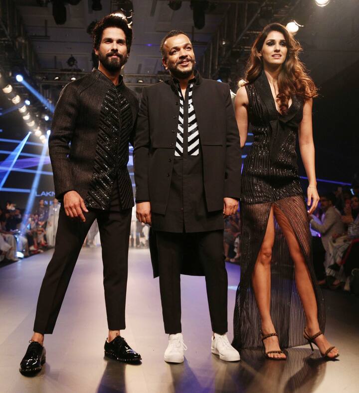 रैम्प पर शाहिद और दिशा की कैमिस्ट्री काफी जबरदस्त दिखाई दे रही थी. (तस्वीर: मानव मंगलानी)