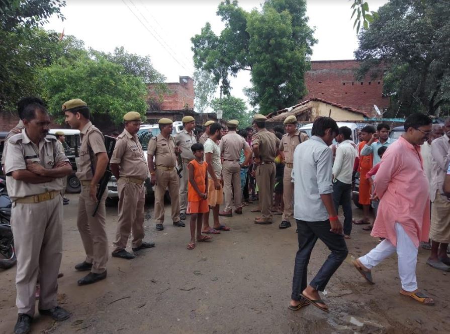 कांवड़ की इजाजत नहीं मिलने से नाराज ग्रामीण बोले- इस्लाम धर्म करेंगे कुबूल