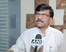 क्या 16 अगस्त को ही हुआ था  वाजपेयी का निधन? शिवसेना ने उठाए सवाल