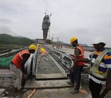 उद्घाटन से पहले देखें सरदार वल्लभ भाई पटेल के \'स्टैच्यू ऑफ यूनिटी\' की कुछ खास तस्वीरें