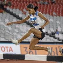 स्टीपलचेज में रजत पदक जीतने वाली सुधा को 30 लाख रुपए और सरकारी नौकरी देगी योगी सरकार