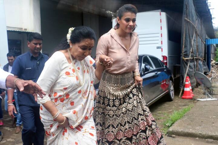  इस डांस रिएलिटी शो की जज माधुरी दीक्षित हैं. शो के सेट पर काजोल और माधुरी दीक्षित की खास केमिस्ट्री देखने को मिली. फोटो - फोटोकॉर्प