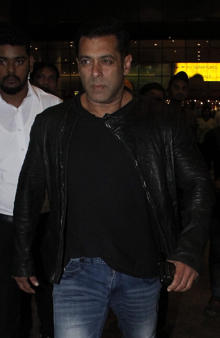इस दौरान शूटिंग और सफर की थकान सलमान खान के चेहरे पर साफ नजर आ रही थी. (तस्वीर: मानव मंगलानी)
