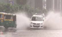 रुक रुक हो रही बारिश ने निकाला दिल्ली का दम, जानें कहां हुआ ट्रैफिक का बुरा हाल