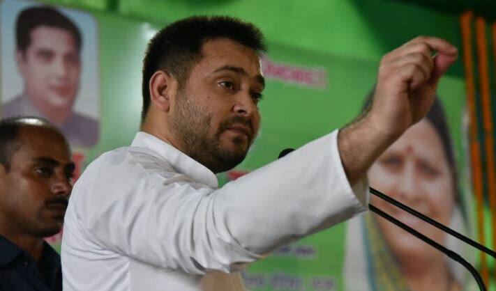 Woman found dead in Patna shelter home,Tejashwi Yadav attacks Bihar CM Nitish Kumar पटना शेल्टर होम में महिला की मौत, तेजस्वी बोले- नीतीश की पुलिस ने लड़कियों की तस्करी का कॉन्ट्रैक्ट लिया है