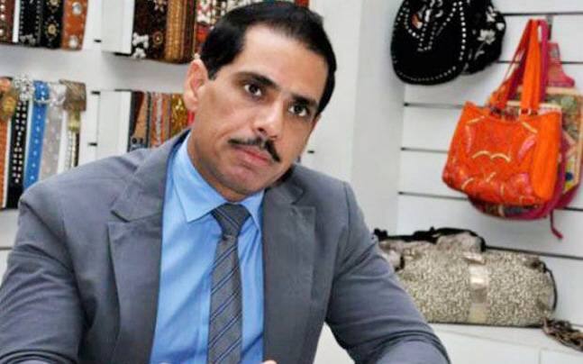 FIR against robert vadra in Land grab case, Congress accuses BJP रॉबर्ट वाड्रा पर आमने सामने बीजेपी और कांग्रेस, एक दूसरे पर जमकर लगा रहे आरोप