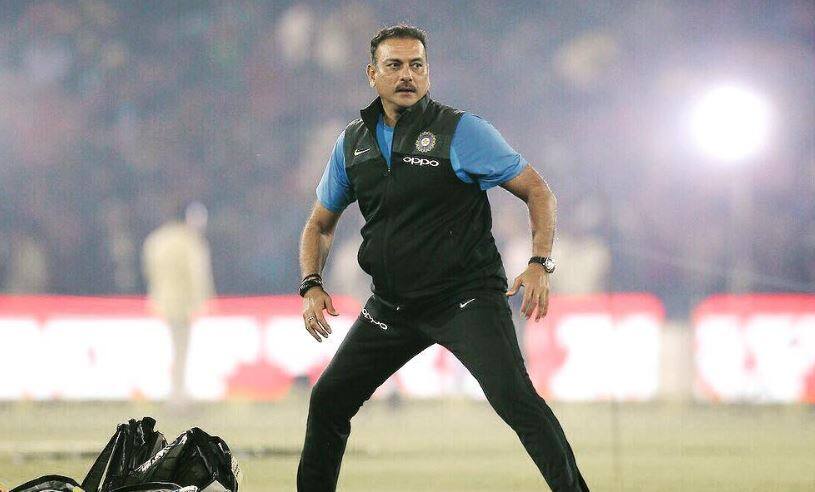 Gossip: खुद से 20 साल बड़े रवि शास्त्री को डेट कर रही हैं एक्ट्रेस निम्रत कौर?