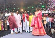 जन्माष्टमी के मौके पर जमकर नाचे एक्टर वरुण धवन, देखें तस्वीरें