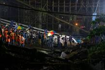 Majerhat bridge collapse: कोलकाता में 50 साल पुराना पुल गिरा, एक की मौत, 20 घायल