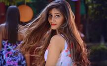 हरियाणवी अंदाज में आईं \'छोरी 96 की\' सपना चौधरी, यू-ट्यूब पर ट्रेंड कर रहा है Latest Video