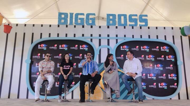 गोवा के विला मरीना में पत्रकारों से बातचीत करते हुए सलमान ने कहा, 