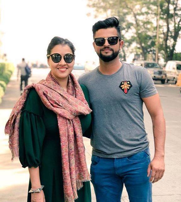 रैना की पत्नी प्रियंका पेशे से एक सॉफ्टवेयर इंजीनियर हैं. फोटो-इंस्टाग्राम 