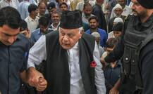 कश्मीर में अनुच्छेद 35ए पर घमासान, फारुख अब्दुल्ला ने लोकसभा चुनाव बहिष्कार की चेतावनी दी