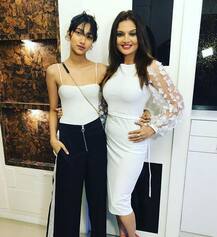 शाहरूख की बेटी सुहाना से भी ज्यादा हॉट है इस हीरोइन की बेटी, देखेंगे तो आप भी हो जाएंगे दीवाने