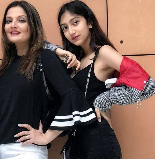 आप भी देखिए, इन दोनों की कुछ और तस्वीरें. फोटोः इंस्टाग्राम 