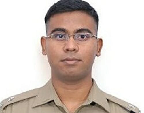 IPS Officer Surendra Das condition critical, DGP said, 'Police officers in tension' यूपीः कानपुर के सिटी एसपी सुरेंद्र दास की हालत नाजुक, डीजीपी ने कहा- 'पुलिस अफसर तनाव में'