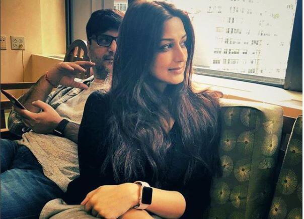 कैंसर से लड़ रहीं सोनाली बेंद्रे से अनुपम खेर ने की बात, कहा- बहुत हिम्मत वाली हैं सोनाली 'Sonali Bendre Is Courageous And Brave: Anupam Kher कैंसर से लड़ रहीं सोनाली बेंद्रे से अनुपम खेर ने की बात, कहा- बहुत हिम्मत वाली हैं सोनाली