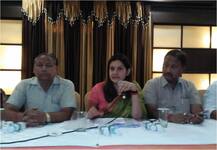 प्रियंका चतुर्वेदी से बदसलूकी के आरोप में कांग्रेस के चार नेता बर्खास्त