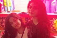 अमिताभ की नातिन नव्या संग कुछ यूं मस्ती करती दिख रही हैं जाह्नवी और खुशी, देखें वायरल VIDEO