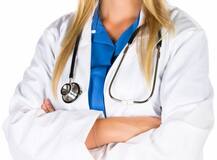 इस डॉक्टर को दो बार हुआ ब्रेस्ट कैंसर, बता रही हैं इससे जुड़ी ये अहम बातें