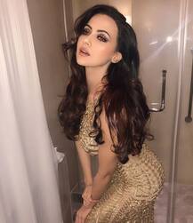 कार्टून देखकर भी रो पड़ती है ये हसीना, है इतनी इमेाशनल