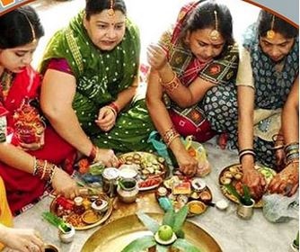 Kajari Teej Vrat 2021 is the special for suhagan women along with unmarried girls know date muhurta puja vidhi importance Kajari Teej Vrat 2021: कुंवारी कन्याओं के लिए भी बेहद खास है कजरी तीज व्रत, सिर्फ इस विधि से करें पूजा