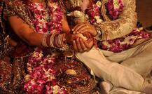 बरेली: लड़की के घरवालों ने धूमधाम से की शादी, बाद में पता चला किन्नर है दूल्हा