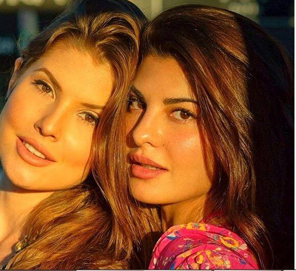 जैकलीन फर्नांडिस इसी साल सलमान खान के साथ रेस 3 में नजर आईं थीं. अब वे जल्द ही कन्नड़ फिल्म की रीमेक हिंदी फिल्म में नजर आएंगी जिसका अभी नाम तय नहीं हुआ है. फोटोः इंस्टाग्राम