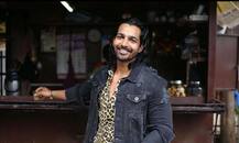 अपनी जीप में सो जाता है ये एक्टर, कहा- प्रकृति के पास रहना पसंद है