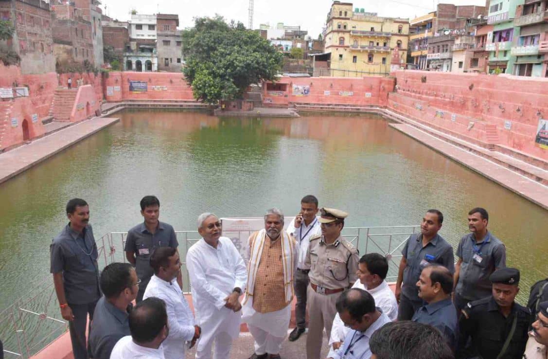 गया: सीएम नीतीश ने विष्णुपद मंदिर में की पूजा, पितृपक्ष मेले की तैयारियों का लिया जायजा