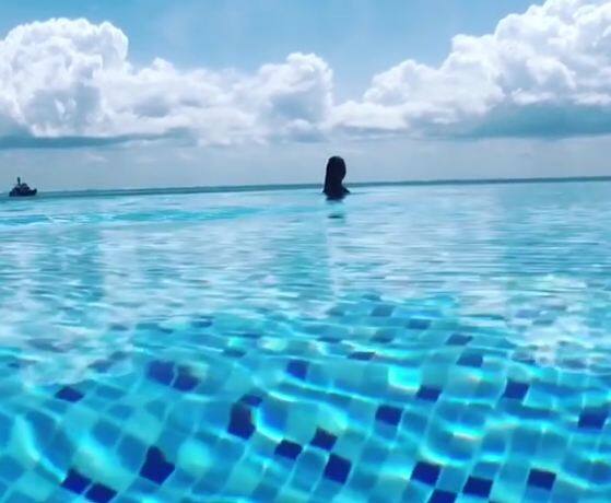  आपको बता दें, दबंग गर्ल ने 4 दिन पहले ही दबंग फिल्म के आठ साल होने की खुशी में फिल्म की तस्वीरें शेयर कर फैंस और सलमान खान को धन्यवाद   दिया था. फोटोः इंस्टाग्राम 