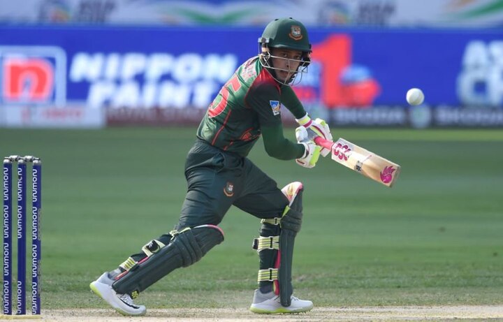 Asia Cup 2018: Bangladesh Secure 137 Runs Victory in Opening Game Asia Cup 2018: मुश्फिकुर रहीम के रिकॉर्ड शतक की मदद से बांग्लादेश का विजयी आगाज़