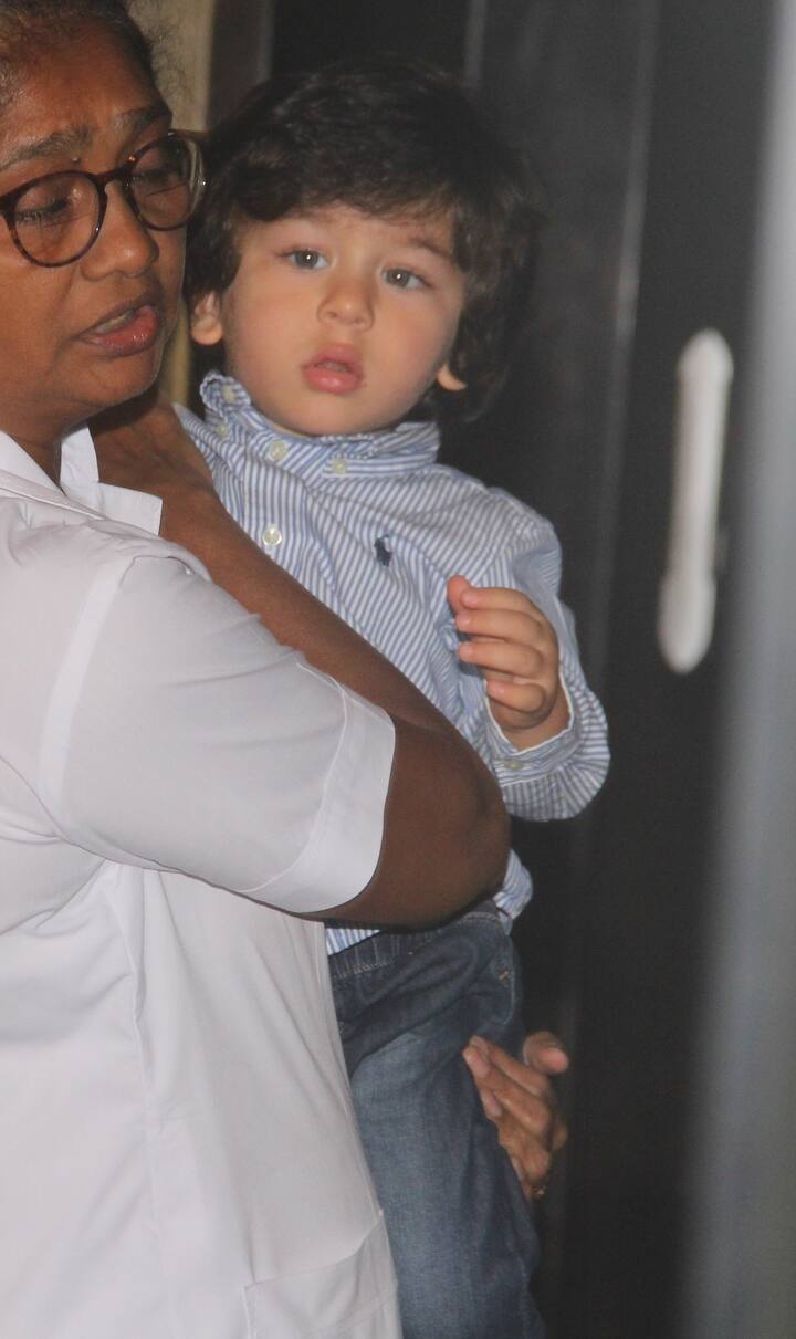 इस दौरान तैमूर अपनी नैनी के साथ दिखाई दे रहे थे. (तस्वीरें: मानव मंगलानी)