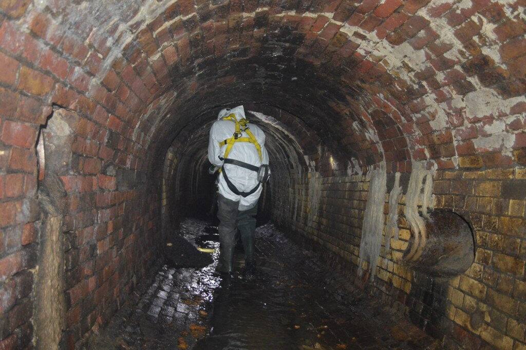 दिल्ली: सीवर सफाई करते हुए एक कर्मचारी की मौत, एक हफ्ते में 6 मजदूरों की मौत Death of employee while cleaning sewer in Delhi, second incident in one week दिल्ली: सीवर सफाई करते हुए एक कर्मचारी की मौत, एक हफ्ते में 6 मजदूरों की मौत