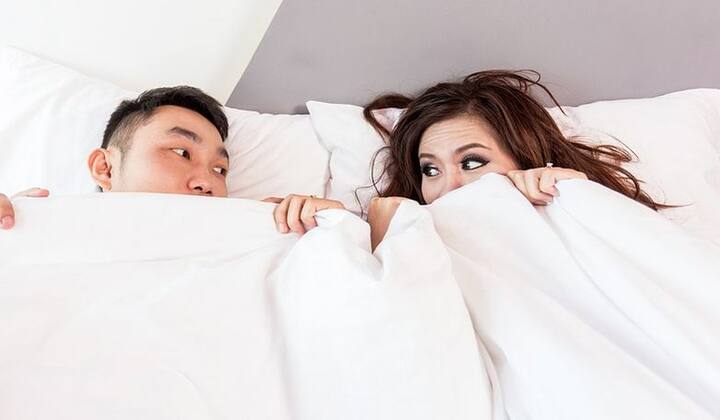  घर में कोई भी ऐसी एक्टिविटी ना करें जो ता‍मसिक हो. जैसे चोरी, सेक्स, जुआ इत्यादि. फोटोः गूगल फ्री इमेज  