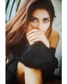 IN PICS: बेहद खूबसूरत हैं मोहनीश बहल की बेटी और नूतन की पोती प्रनूतन, सलमान कर रहे हैं बॉलीवुड में लॉन्च