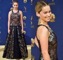 एमी अवॉर्ड्स 2018: \'गेम्स ऑफ थ्रोन्स\' की एक्ट्रेस ने ब्रालेस ड्रेस में जलवे बिखेरे, देखें तस्वीरें