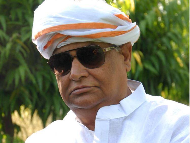 Fire on Bjp MP Kirodi lal meena convoy in Rajasthan राजस्थान: बीजेपी के राज्यसभा सांसद किरोड़ी लाल मीणा के काफिले पर बदमाशों ने की गोलीबारी