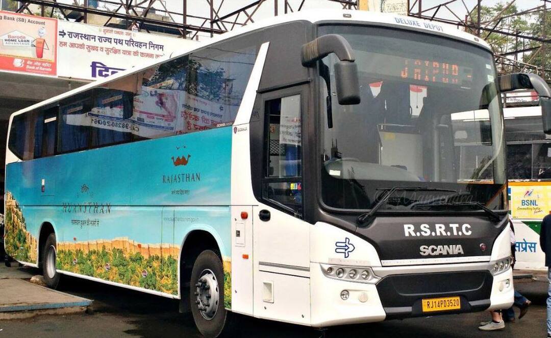 4500 buses of Rajasthan roadways also go on the second day, 16 thousand employees involved in strike राजस्थान रोडवेज की 4500 बसों का दूसरे दिन भी चक्का जाम, हड़ताल में 16 हजार कर्मचारी शामिल