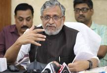 अल्पेश ठाकोर में बिहार दौरा करने की हिम्मत नहीं है: सुशील मोदी