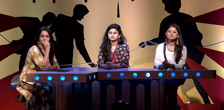 . पहली बार बजर दबा कर दीपिका ने खान बहनों को टास्क के लिए चुनौती दी. खान बहनों और दीपिका के बीच की गहमा-गहमी ने इस आज शो के तापमान को बढ़ाया. इस टास्क में करण ने दीपिका के पक्ष में तो शिल्पा ने खान बहनों के पक्ष में वोट किया. इस टास्क में दीपिका की जीत हुई.