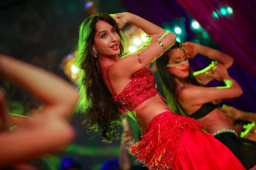 'कमरिया' हिलाकर सबको दिवाना बनाने वाली नोरा फतेही अब गाएंगी गाना Nora Fatehi to debut as singer 'कमरिया' हिलाकर सबको दिवाना बनाने वाली नोरा फतेही अब गाएंगी गाना