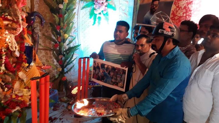  शहर के ही चाइनामैन कुलदीप यादव के लिए उन्होंने कहा कि वे कानपुर शहर के स्टार है. हमें पूरी उम्मीद है कि वह आज बहुत सारे विकेट लेंगे.फोटोः एबीपी न्‍यूज़