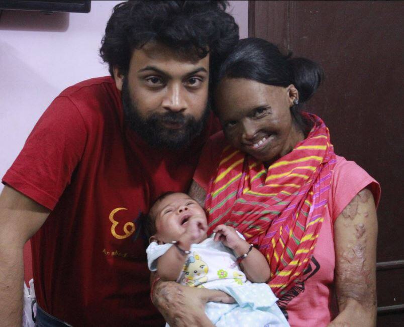 अक्षय कुमार ने फिर दिखाई दरियादिली, एसिड अटैक सर्वाइवर लक्ष्मी को दिए 5 लाख रुपए